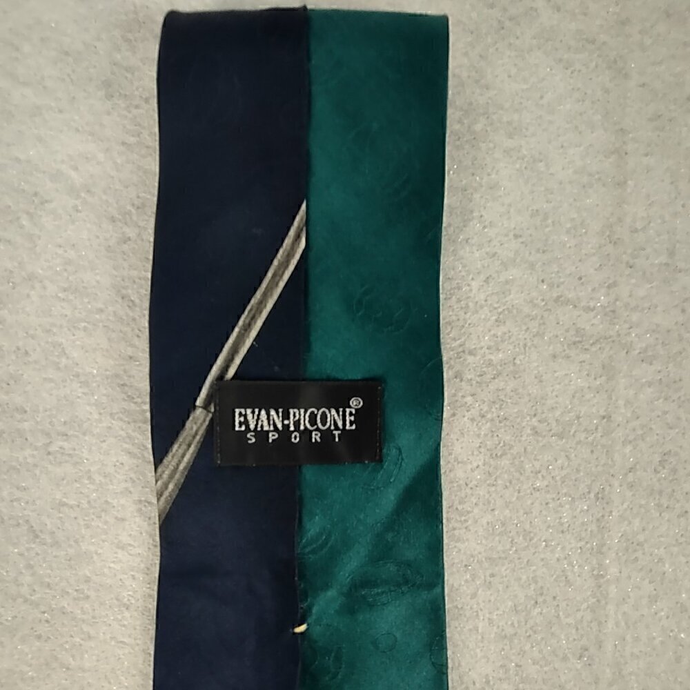 Evan-Picone Sport 100% Silk Golf Necktie Navy Teal Golf Clubs Balls Men’s Tie - Picture 5 of 8